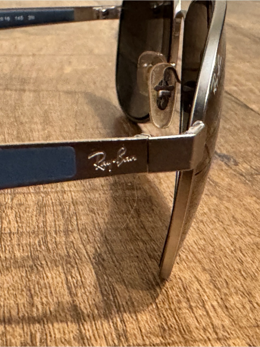 Ray-Ban Men’s Aviator Sunglasses - Brown Lenses, Silver Frame - Picture 4 of 5